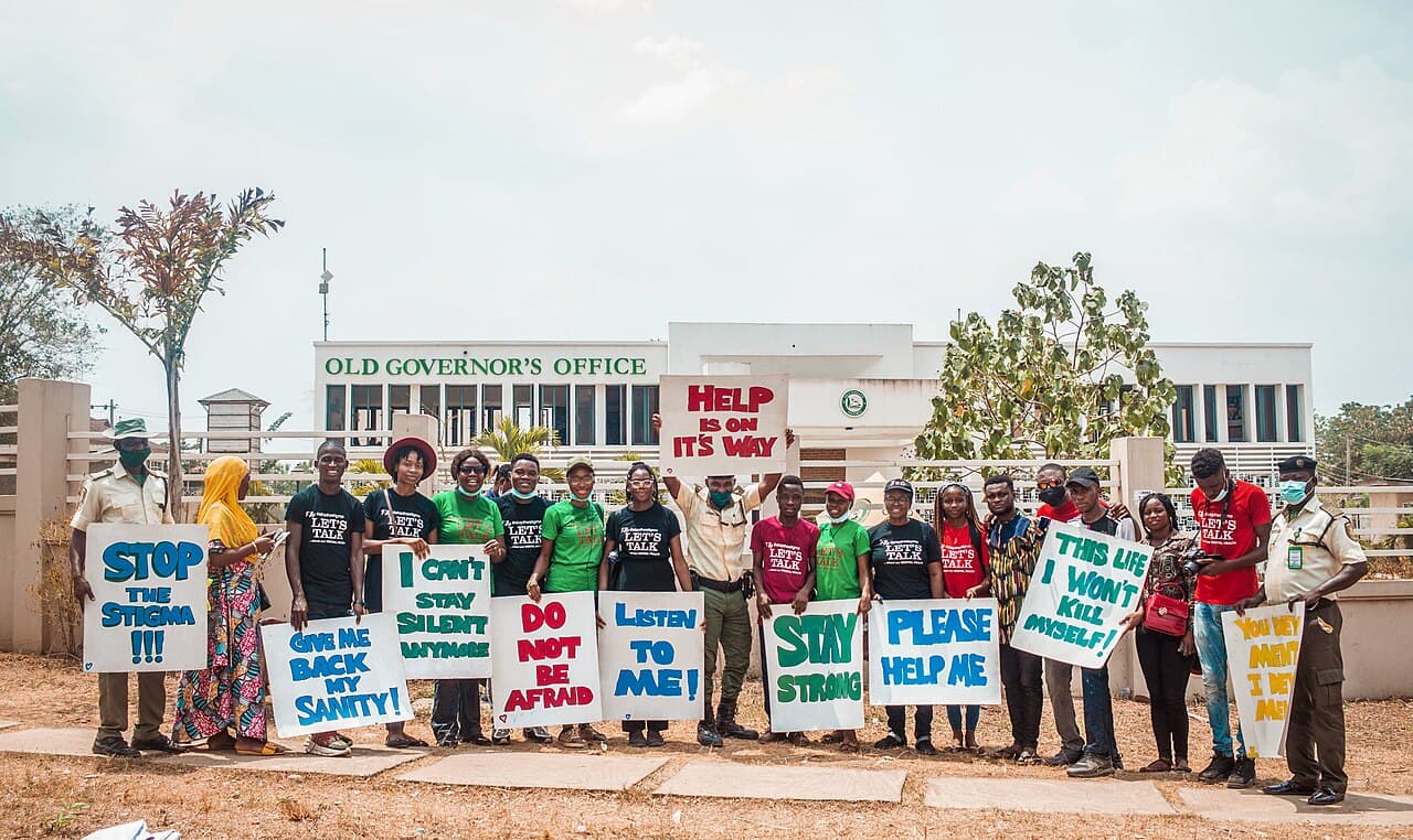 Des participants à une campagne contre la stigmatisation de la santé mentale au Nigeria.