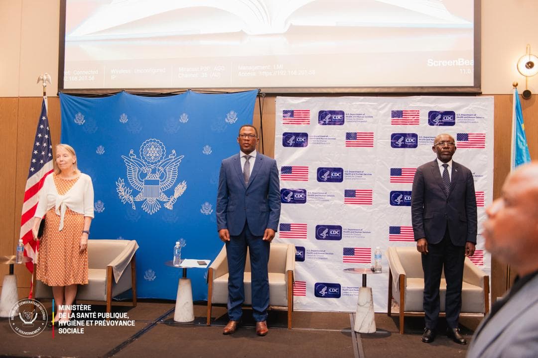 Group of officials at the Secretariat General