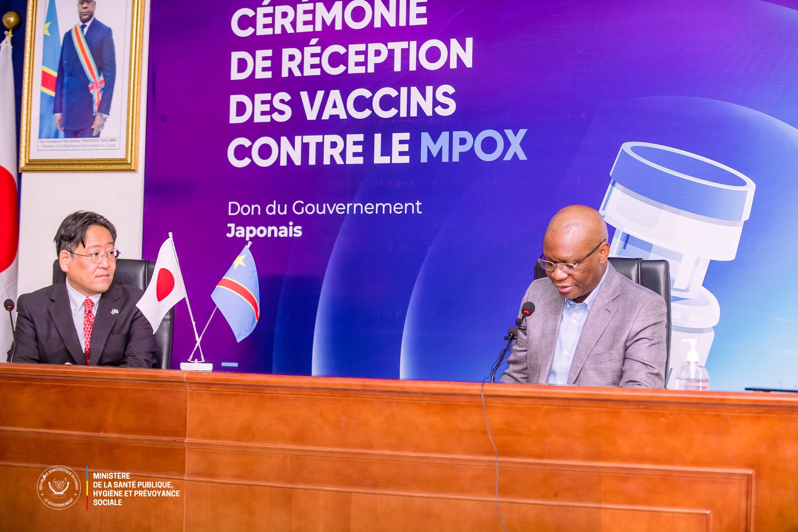 Group of officials at the Secretariat General