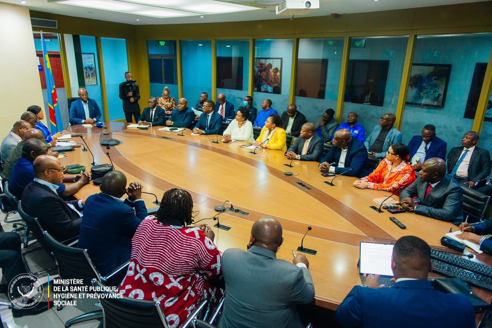 Group of officials at the Secretariat General